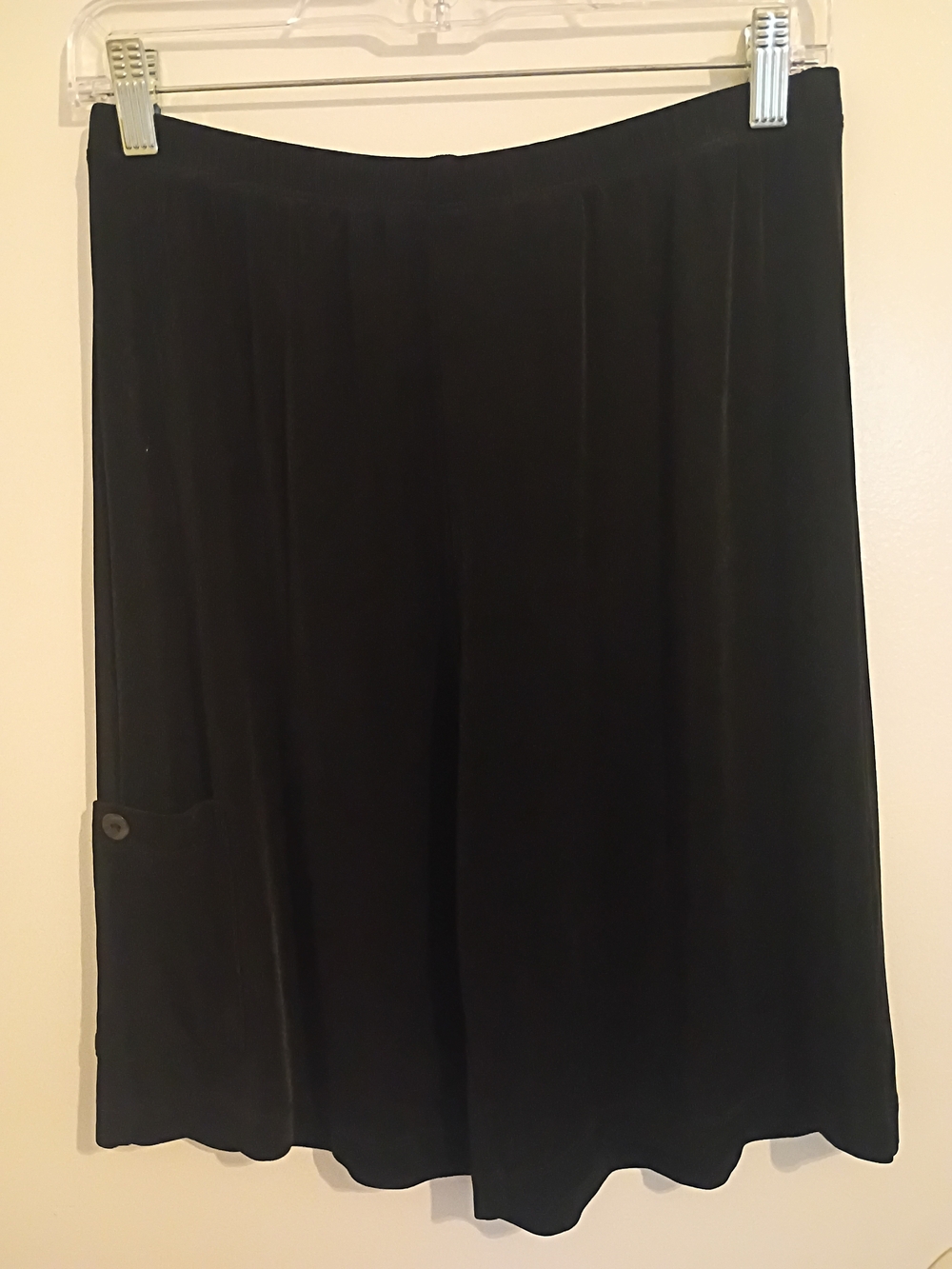 Chico's Travelers Black High-Waist Women's Shorts Side Pocket Sz 1 M